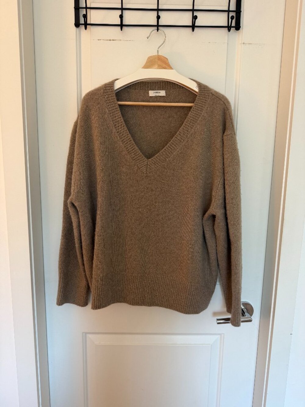 Aritzia Plush Cashmere Sculptor Sweater in Heather Nomad Taupe - Picture 2 of 5